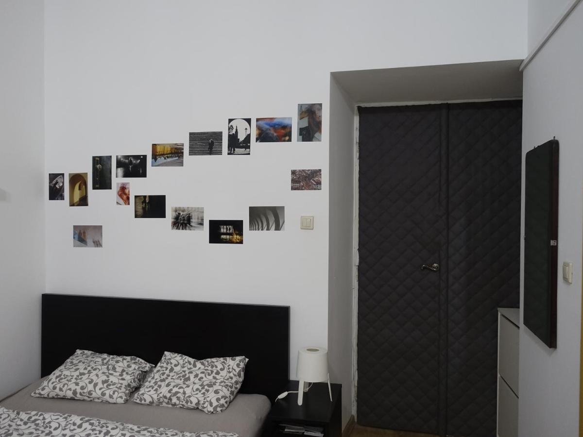 Umbrella Guest Rooms Cracóvia Exterior foto